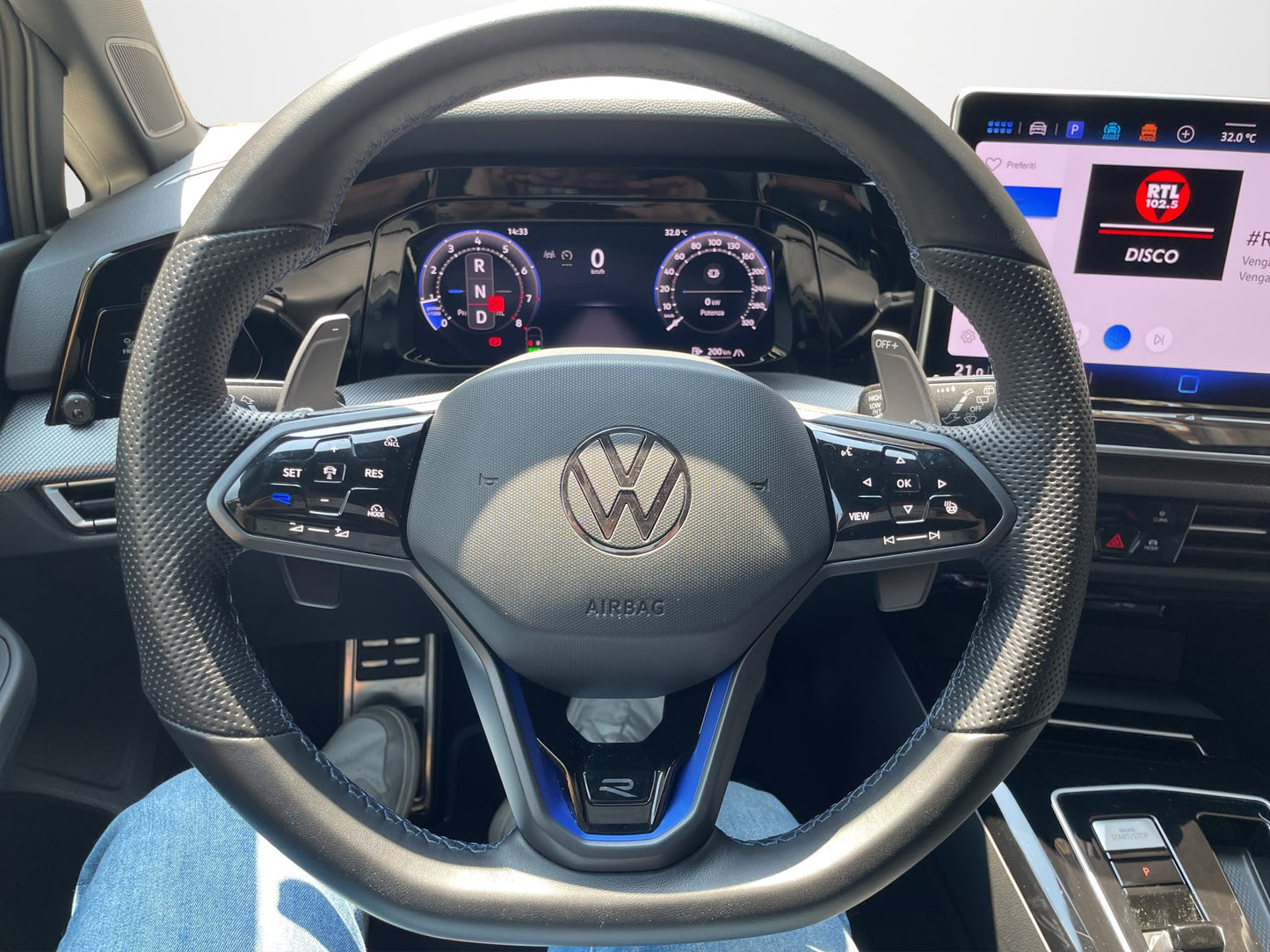 GOLF 8.5 R