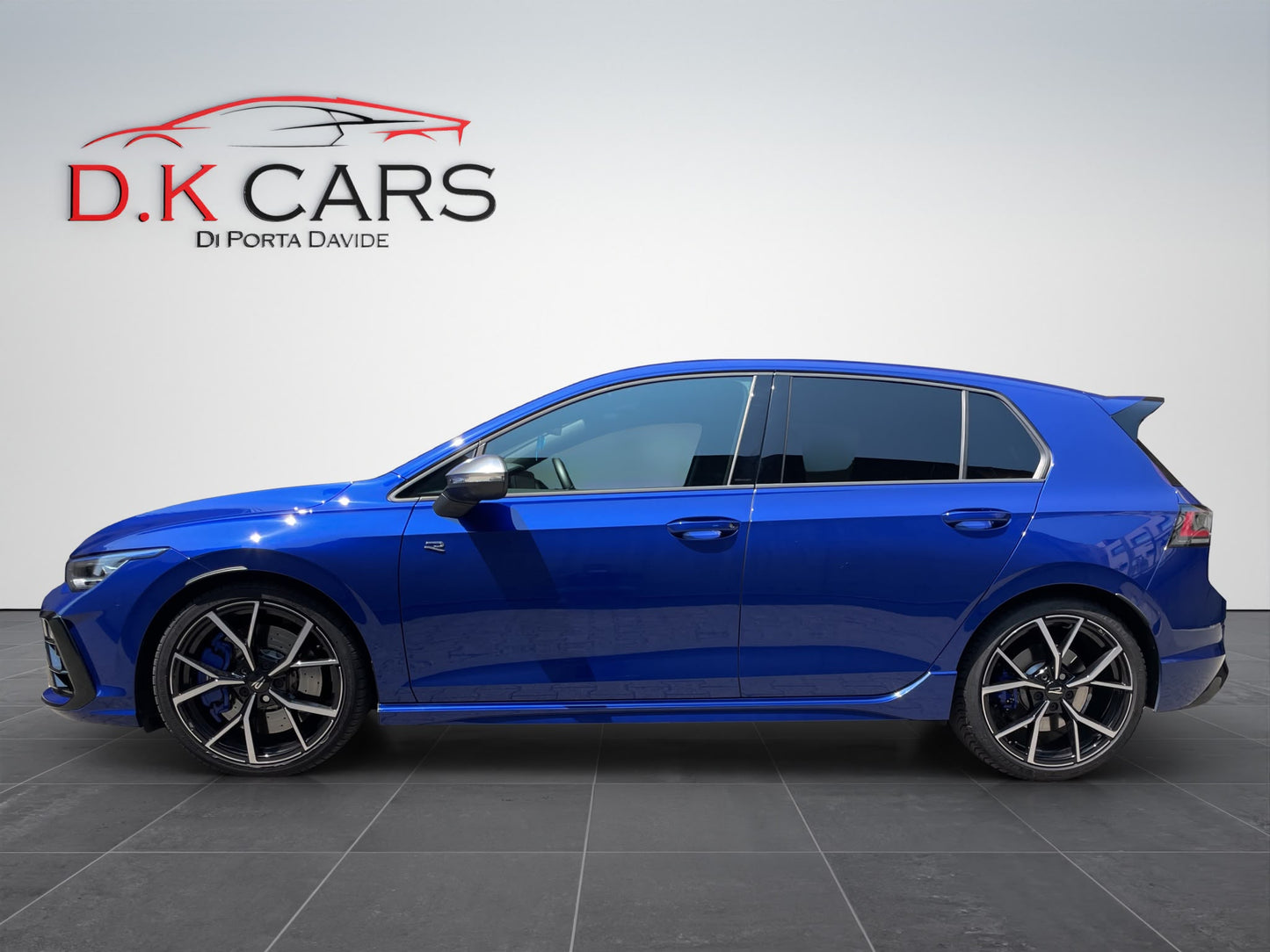 GOLF 8.5 R